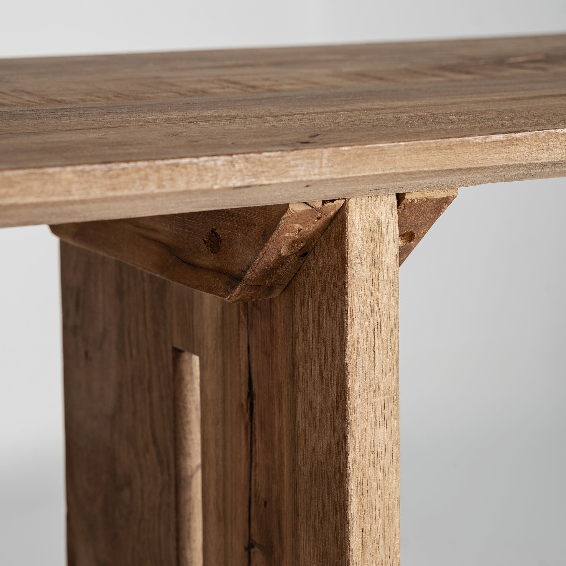 COTARD CONSOLE TABLE